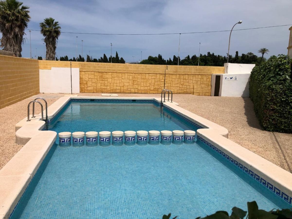 Bungalow Carpe Diem Wifi Torrevieja Exterior foto